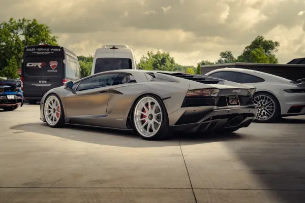 كازينو فرانك أند فريد تطبيق أندرويد/آي أو إس